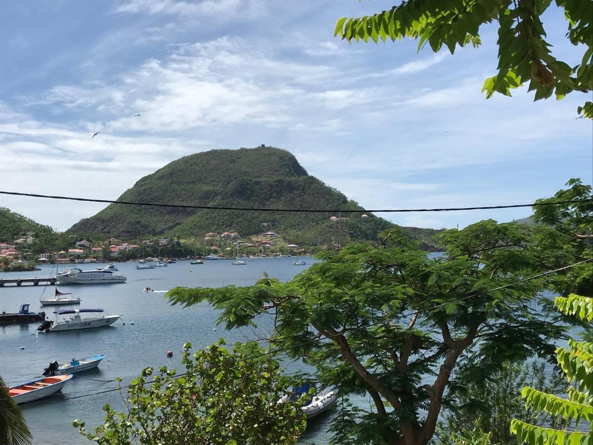 Case A Lili, Joli Haut De Villa Face A La Mer Dans Le Bourg. Terre-De-Haut Luaran gambar